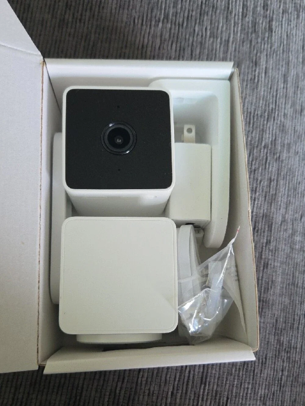 Wyze Outdoor Color Night Vision Camera - White